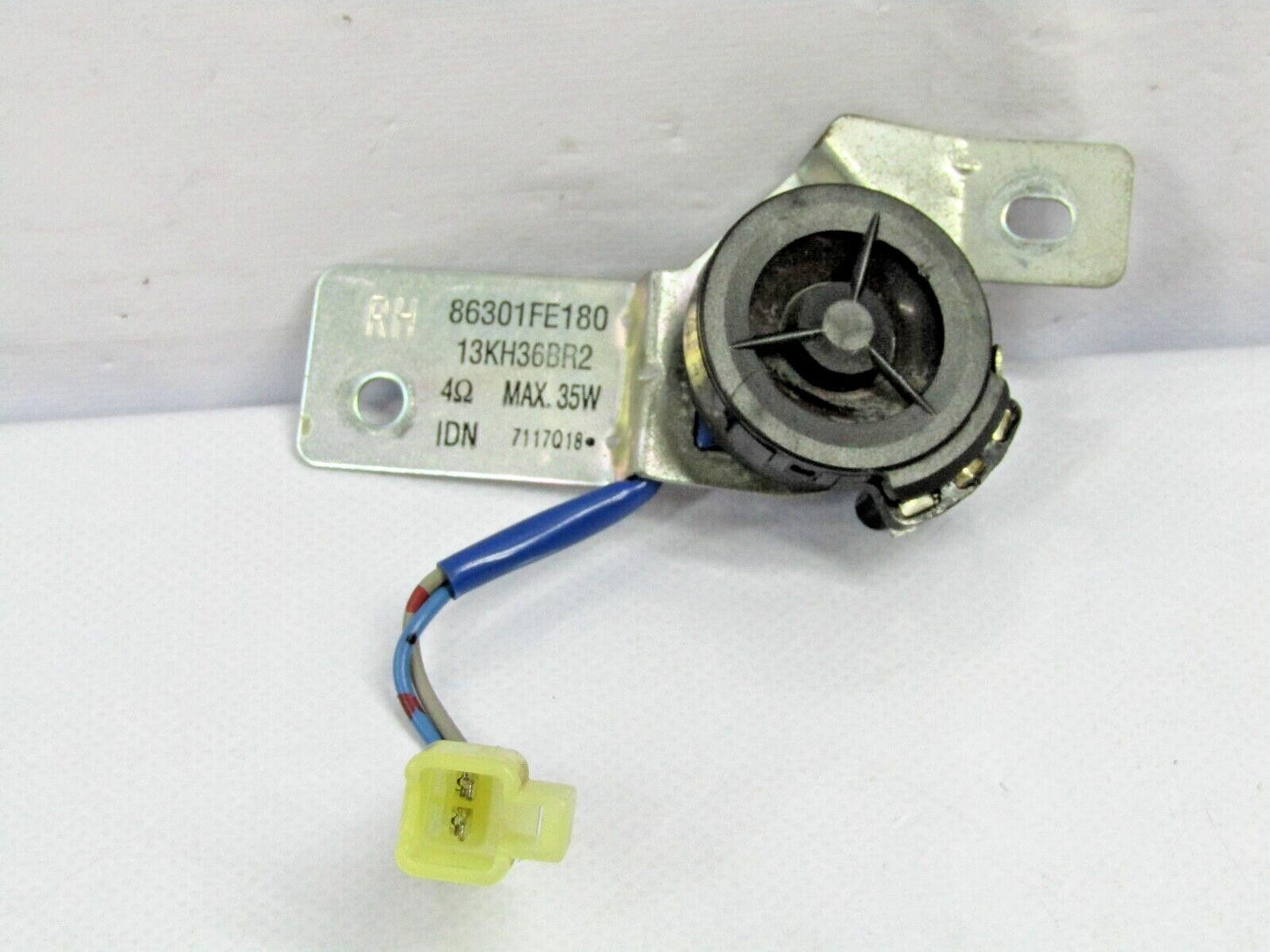 2002-2007 Subaru Impreza Wagon Front Right Tweeter Speaker 86301FE180 OEM