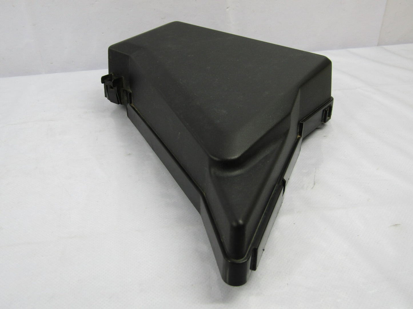 2010-2012 Subaru Outback Main Fuse Relay Box Engine Bay Cover OEM