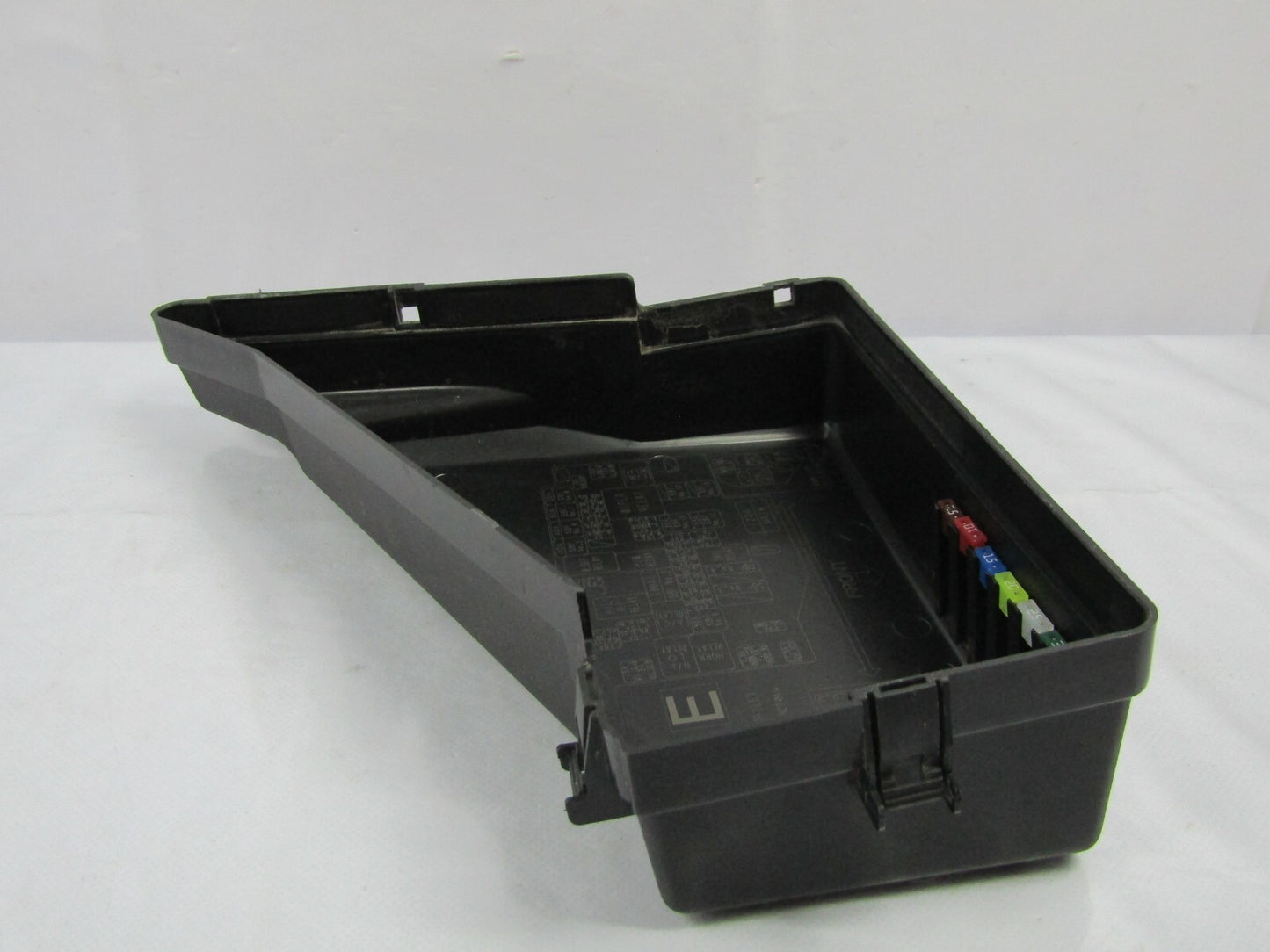 2010-2012 Subaru Outback Main Fuse Relay Box Engine Bay Cover OEM