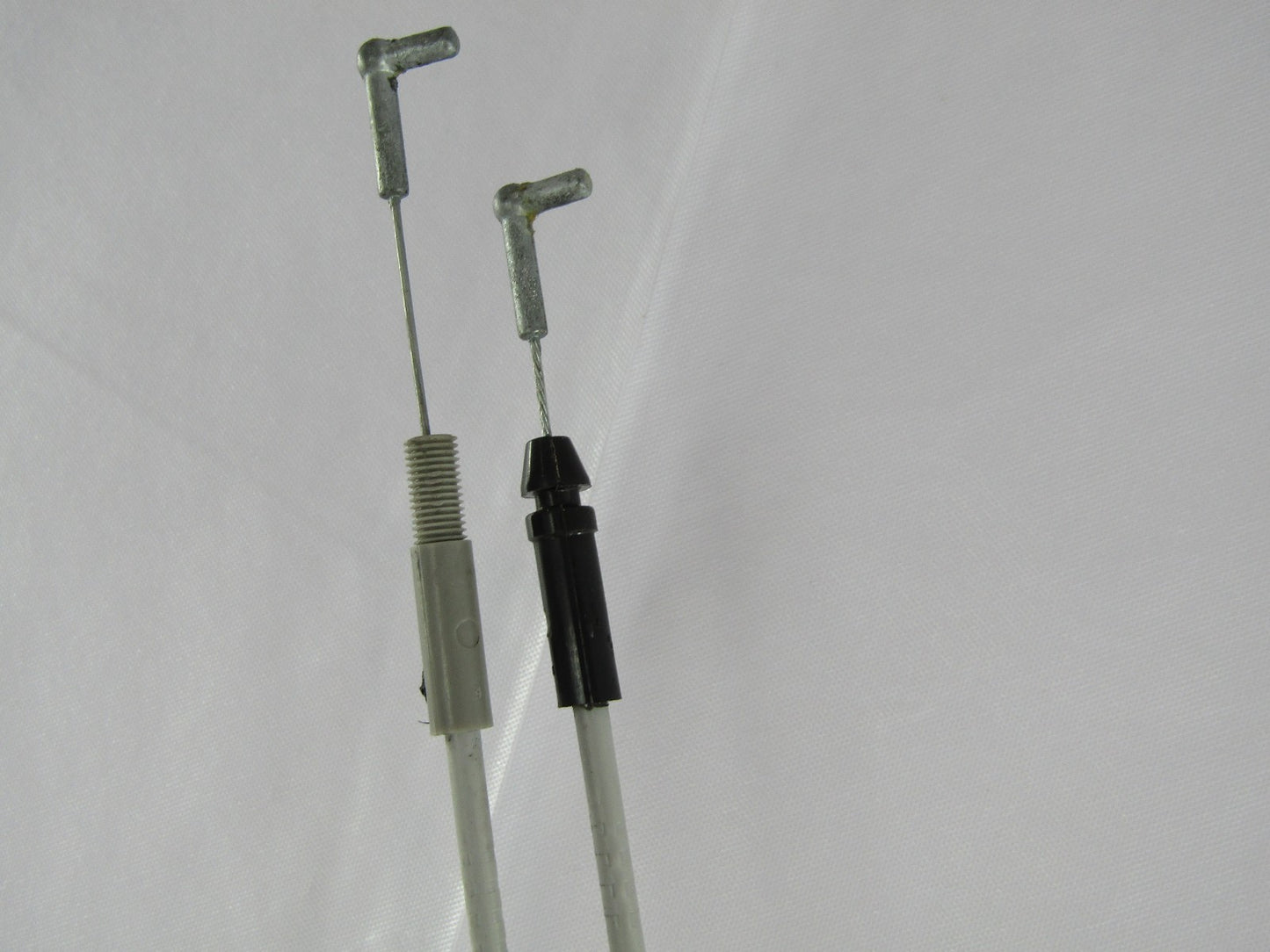 2001-2007 Toyota Sequoia Front Right Door Latch Lock Actuator OEM