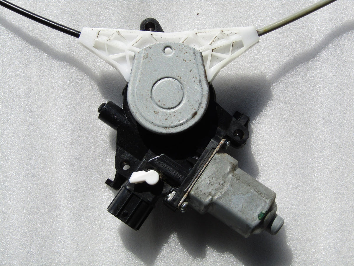 2014-2018 Subaru Forester Rear Right Power Window Motor and Regulator OEM