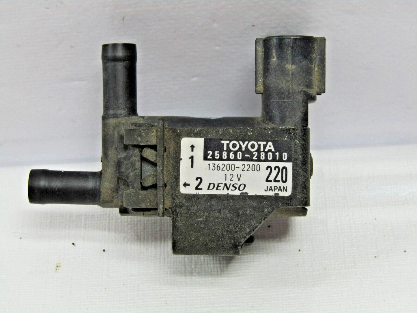 2001-2007 Toyota Highlander Vacuum Switching Valve 25860-28010 Assy OEM
