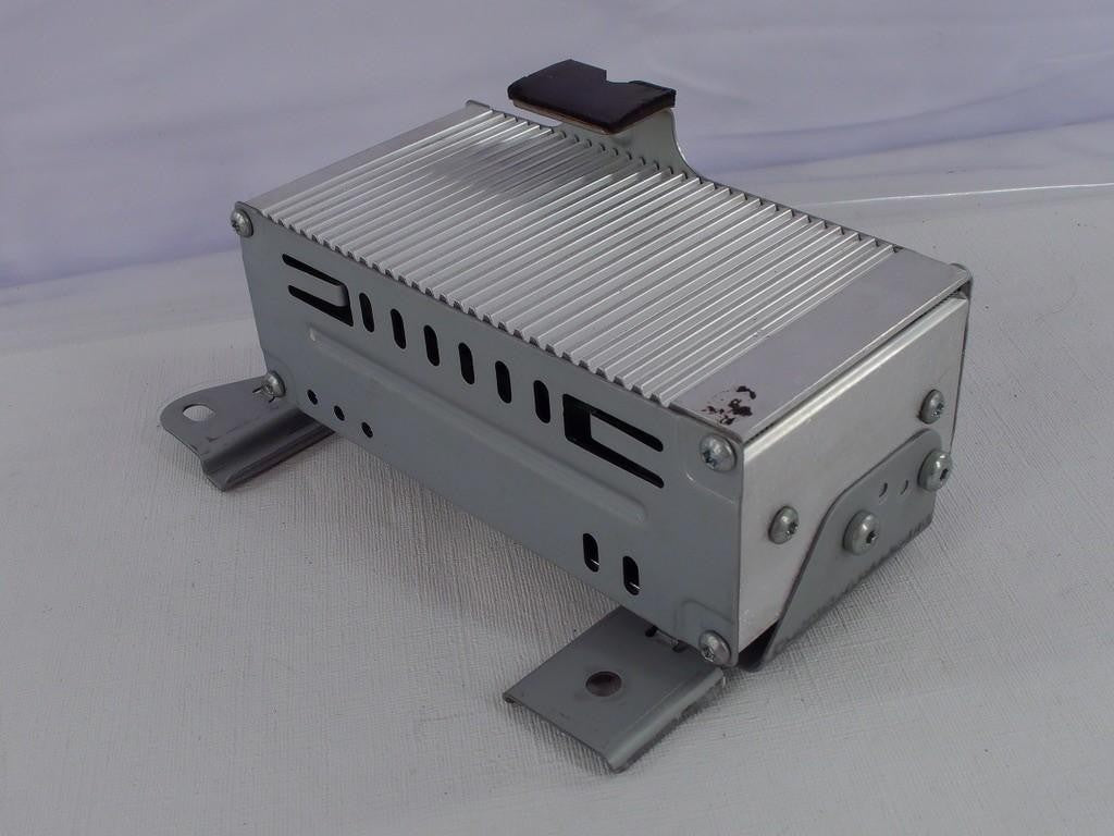 2001-2005 Toyota Sequoia OEM Factory Radio Amplifier Amp JBL 86280-AF022
