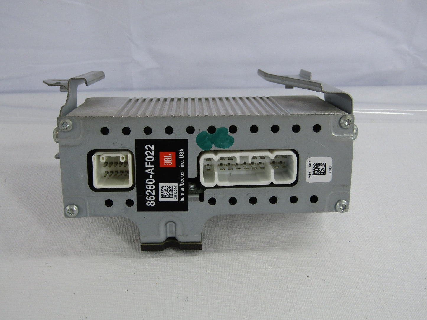 2001-2005 Toyota Sequoia Factory Radio Amplifier Amp JBL 86280-AF022 OEM