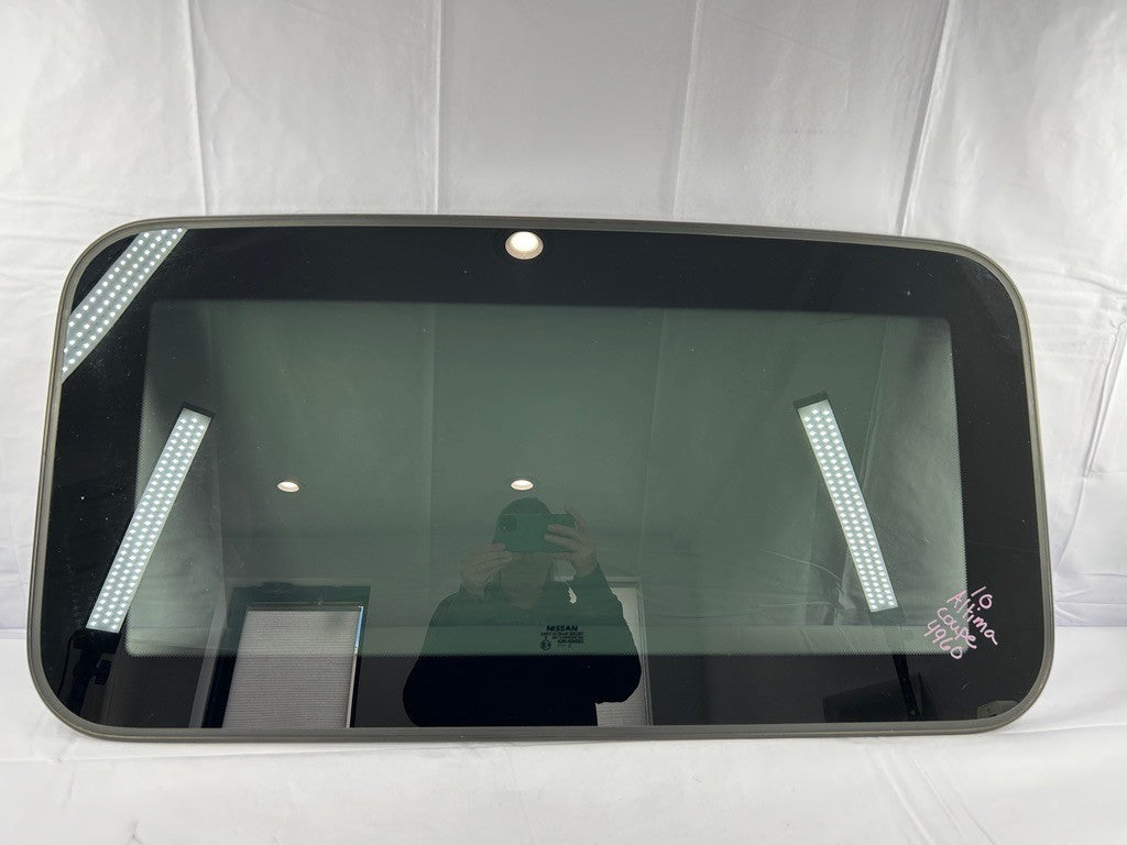 2008-2012 Nissan Altima Sunroof Glass Sun Moon Roof Top OEM 91210-9HA0B