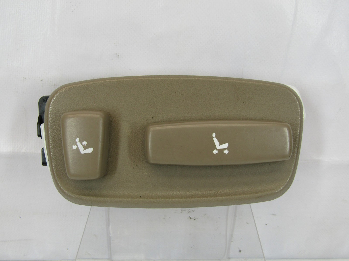 2001-2004 Toyota Sequoia RIGHT Front Passenger Side Seat Control Switch Brown OE