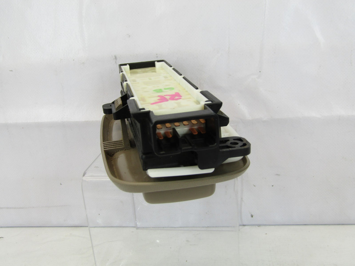2001-2004 Toyota Sequoia RIGHT Front Passenger Side Seat Control Switch Brown OE