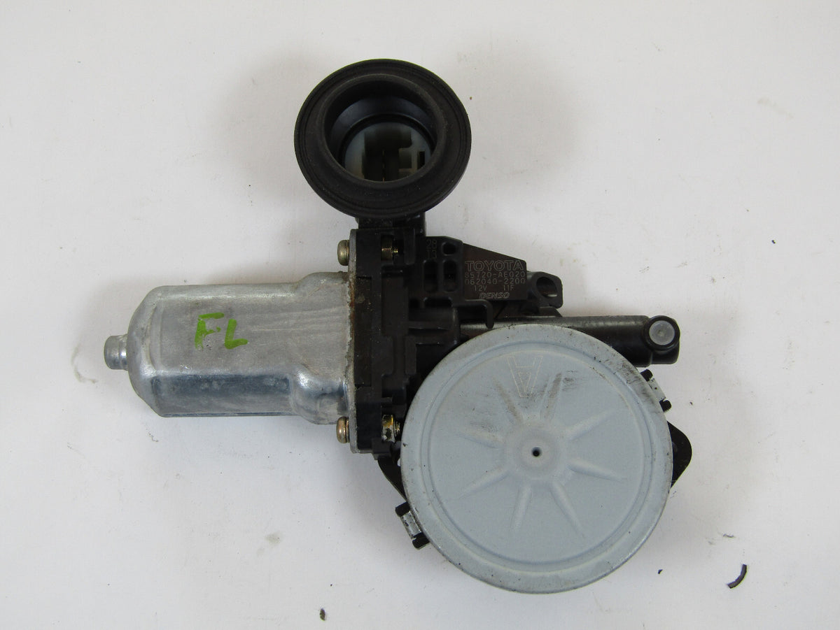 2004-2010 Toyota Sienna Left Front Power Window Motor OEM 85720-AE020