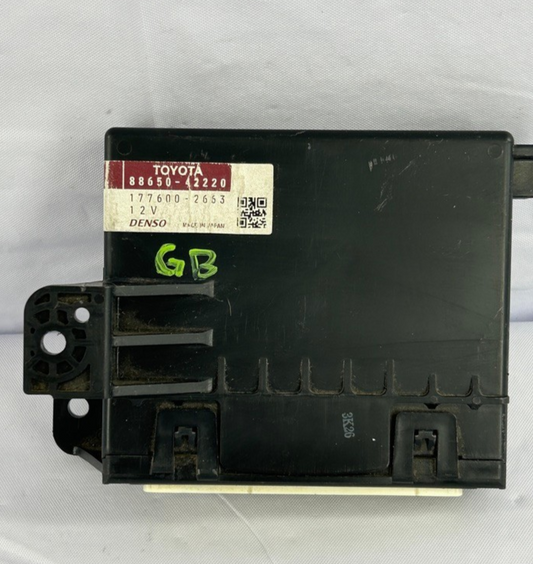 2006-2009 Toyota RAV4 AC Amplifier Climate Control Computer Module 88650-42220