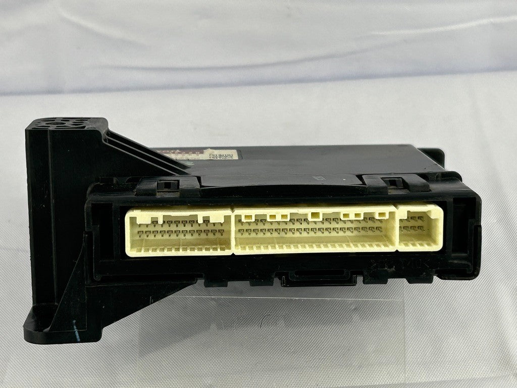 2006-2009 Toyota RAV4 AC Amplifier Climate Control Computer Module 88650-42220