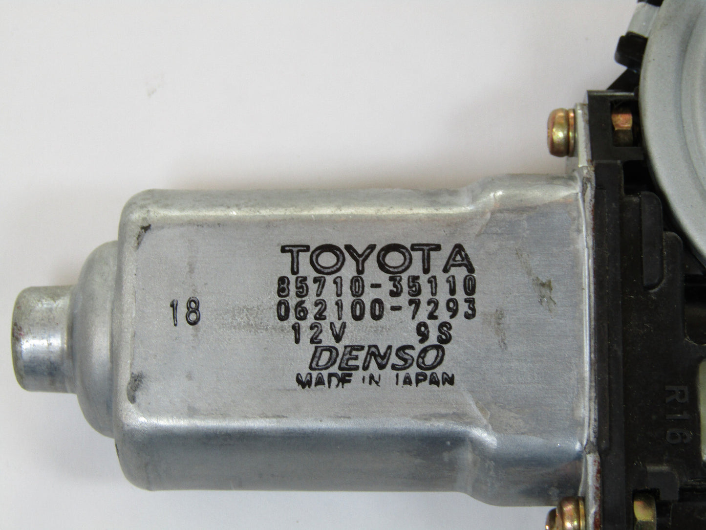 1996-2002 Toyota 4Runner Rear Right Power Window Motor OEM