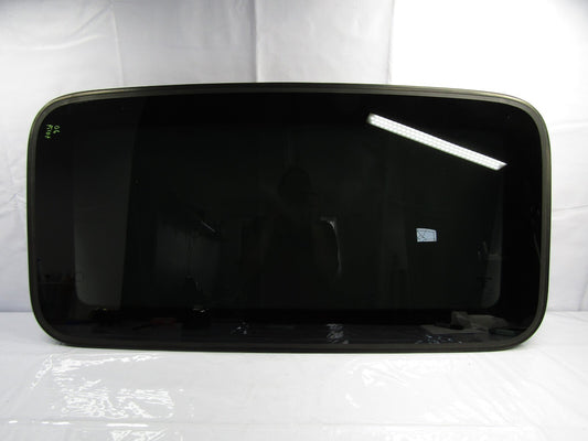 2005-2008 Honda Pilot Sunroof Moonroof 70200-S9V-A01 Glass Panel OEM