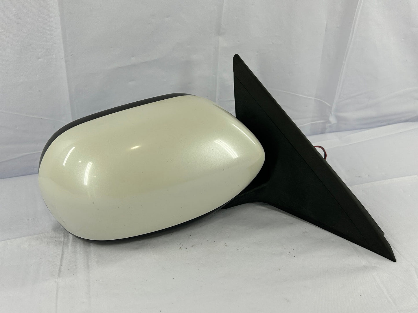 2008-2010 Subaru Impreza Right Side View 3-WIRE Mirror 37J White Not Heated OEM