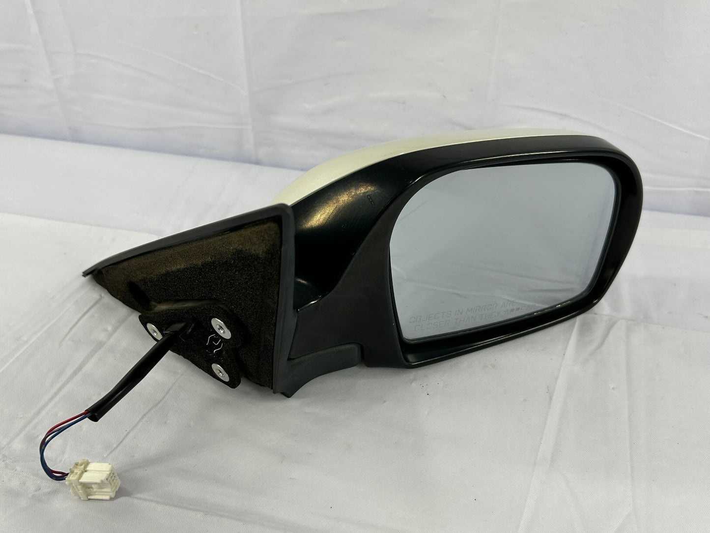2008-2010 Subaru Impreza Right Side View 3-WIRE Mirror 37J White Not Heated OEM