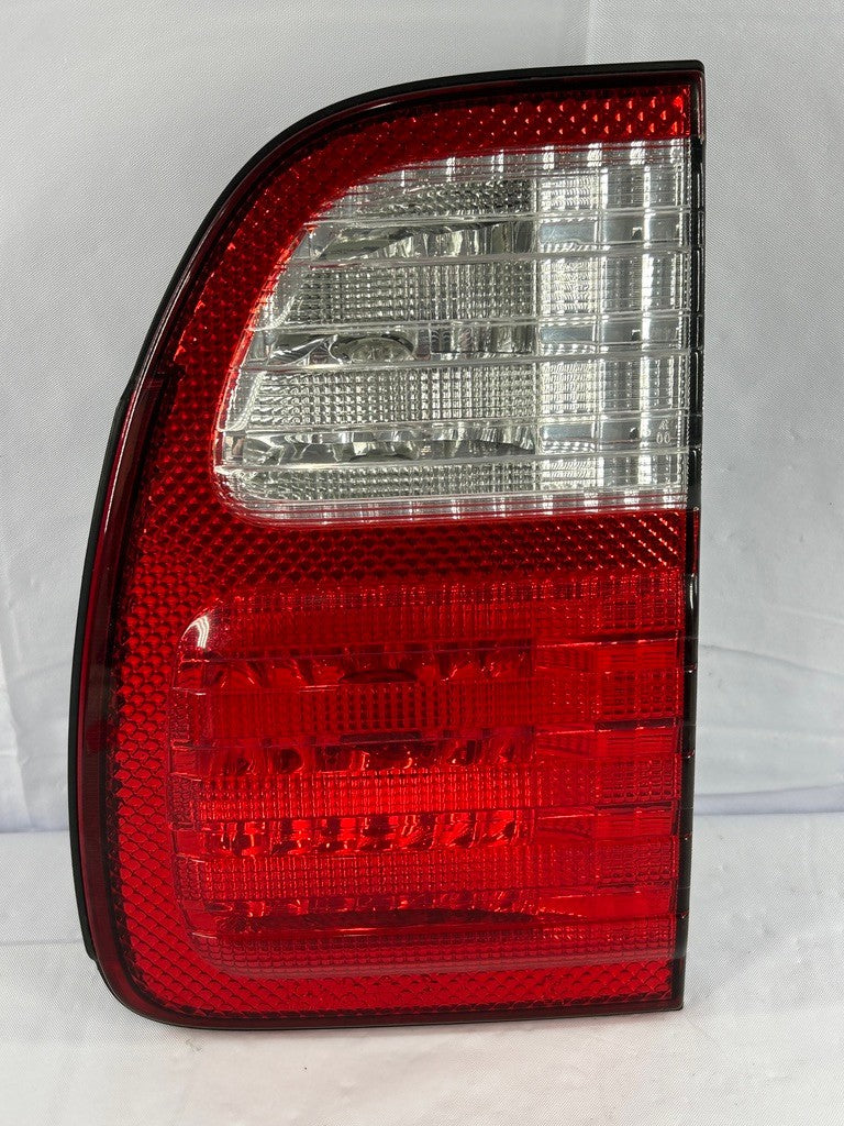 1998-2002 Lexus LX470 Rear Right Inner Taillight Tail Light Lamp OEM