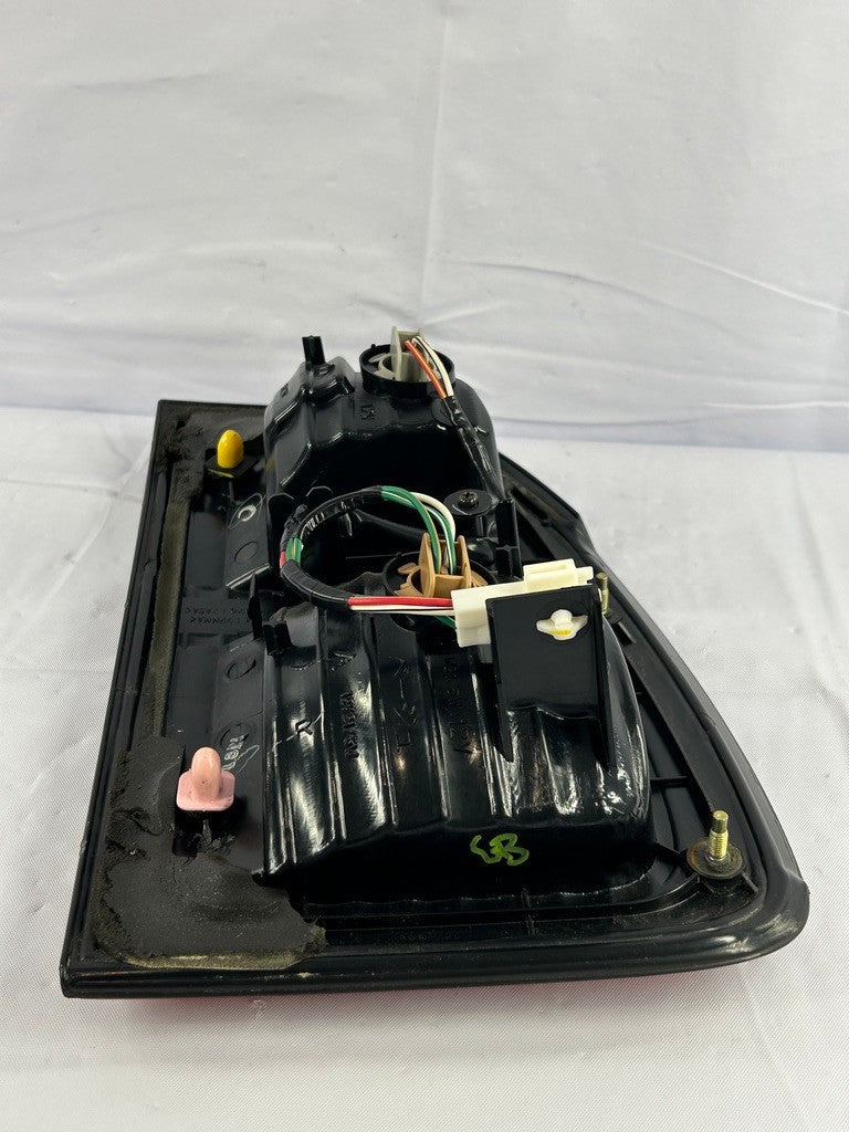 1998-2002 Lexus LX470 Rear Right Inner Taillight Tail Light Lamp OEM