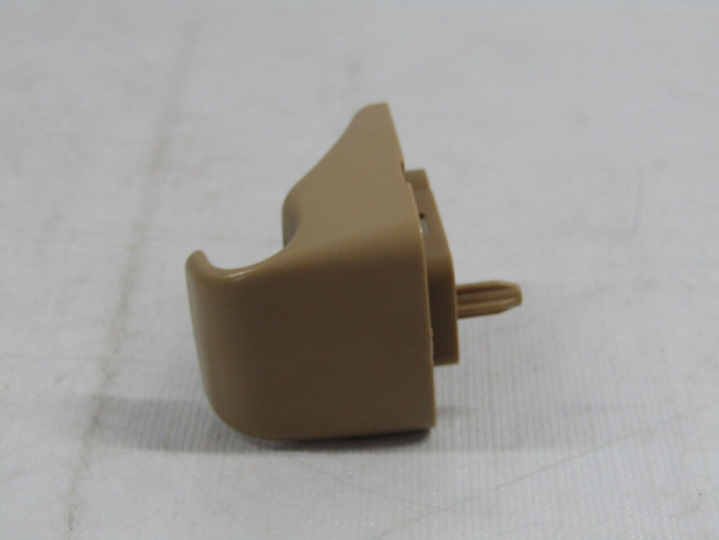 2003-2008 Subaru Forester Sun Visor Sunvisor Clip Retainer Holder Tan OEM