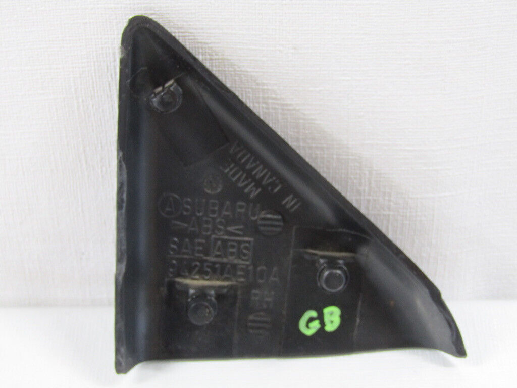 2000-2004 Subaru Legacy Outback Right Mirror Window Corner Cover Trim 94251AE10A