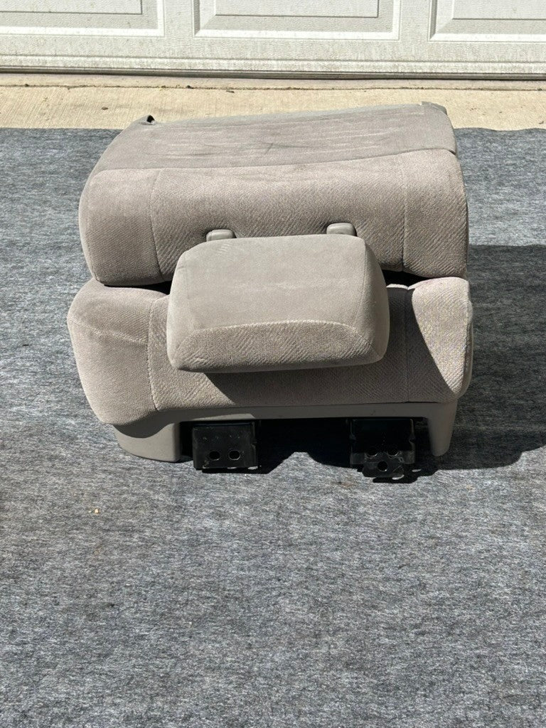 2001-2004 Toyota Sequoia Rear Second Row Bench Seat Right Gray Cloth OEM