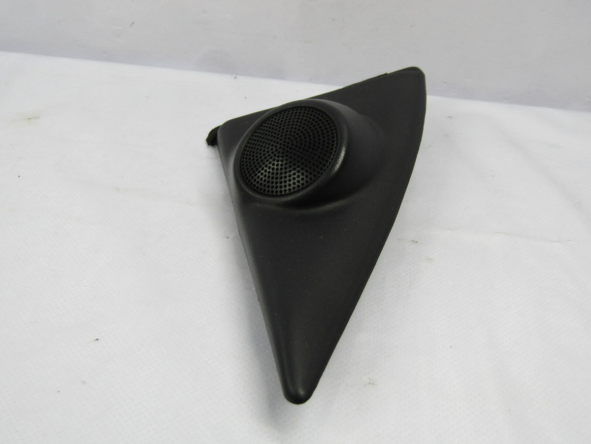 96-02 Toyota 4Runner Right Front Tweeter Speaker Corner Cover OEM 67491-35010-C0