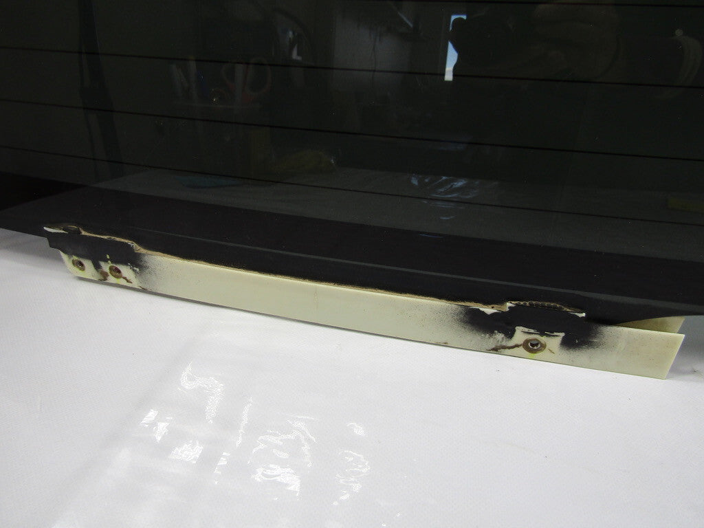 2001-2007 Toyota Sequoia Rear Hatch Tailgate Back Glass Window Tinted 681500C012