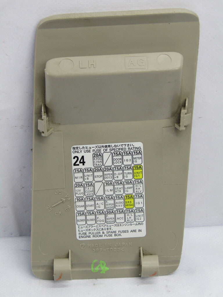 2005-2009 Subaru Outback Beige Dashboard Interior Fuse with Fuse Map Cover OEM
