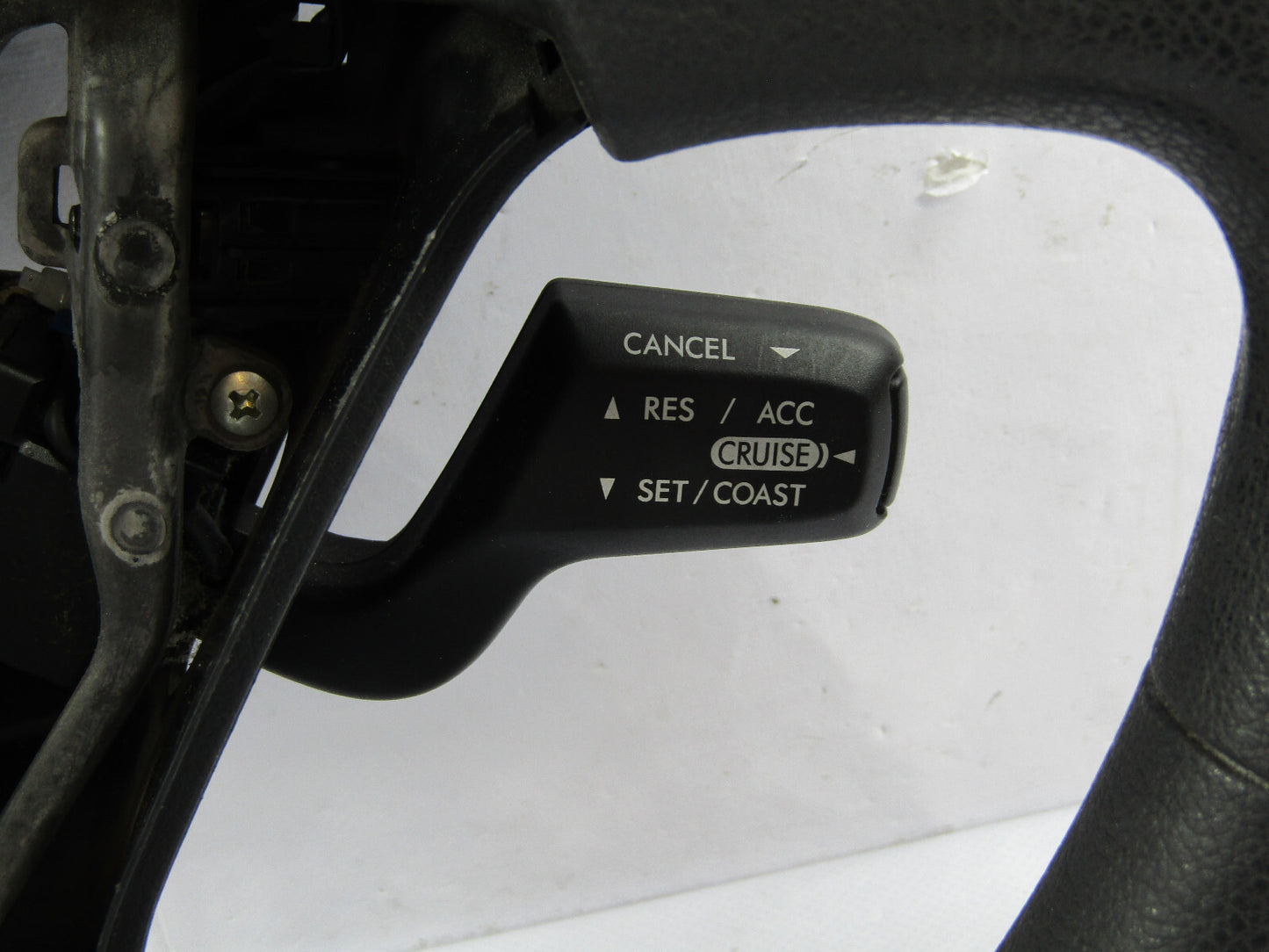 2005-2007 Subaru Impreza Steering Wheel with Cruise Control Black Vinyl OEM
