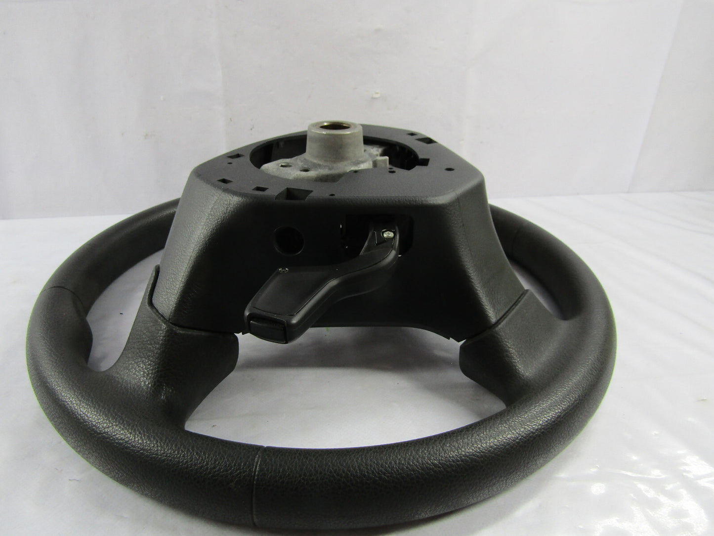 2005-2007 Subaru Impreza Steering Wheel with Cruise Control Black Vinyl OEM