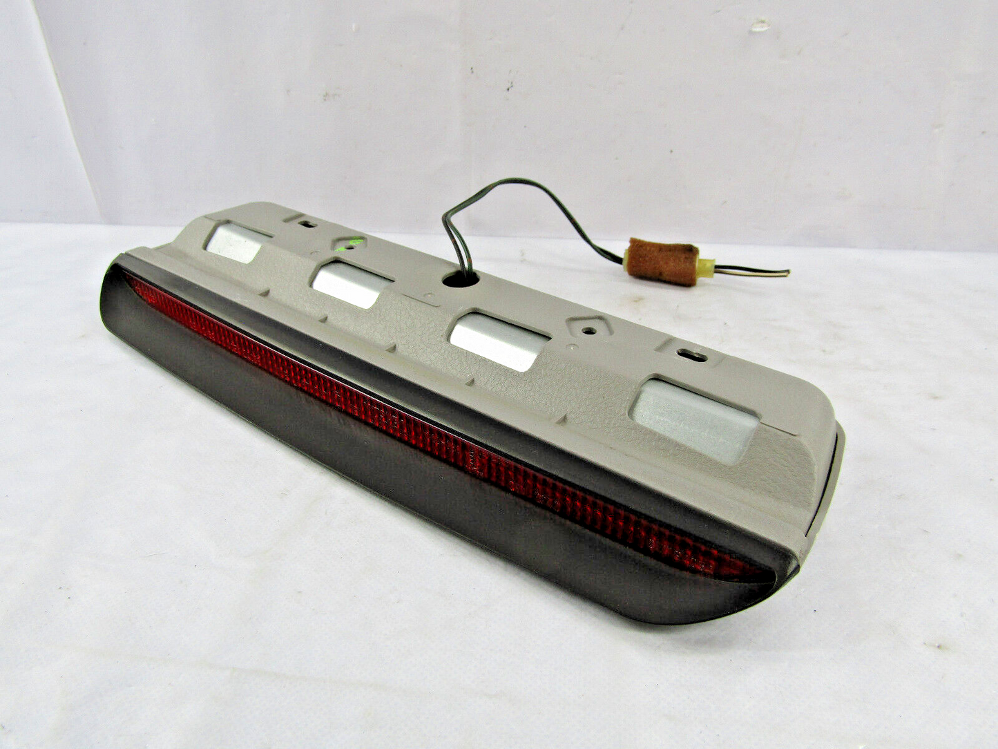 2002-2007 Subaru Impreza Wagon 3rd Third Brake Light Gray OEM