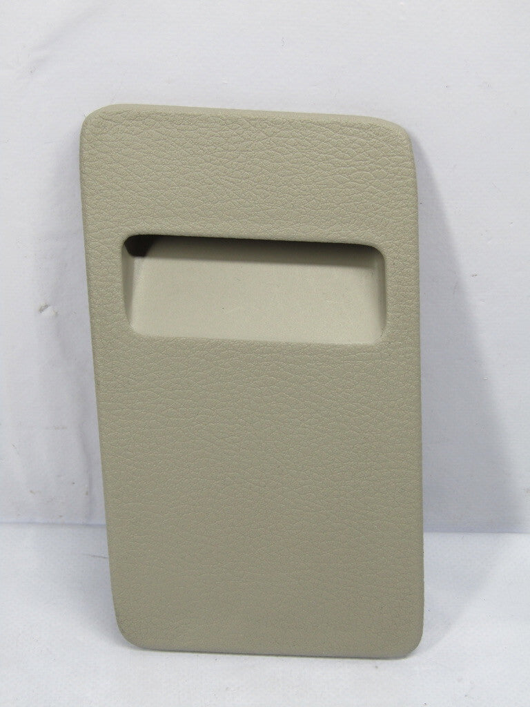 2005-2009 Subaru Outback Beige Dashboard Interior Fuse with Fuse Map Cover OEM