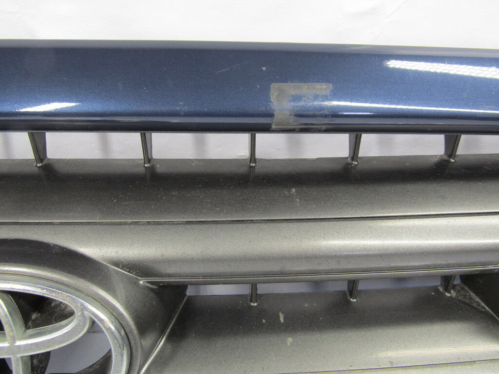 2001-2004 Toyota Sequoia Front Grill Grille Blue Marlin Pearl 8PQ OEM OEM