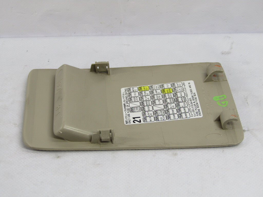 2005-2009 Subaru Outback Beige Dashboard Interior Fuse with Fuse Map Cover OEM