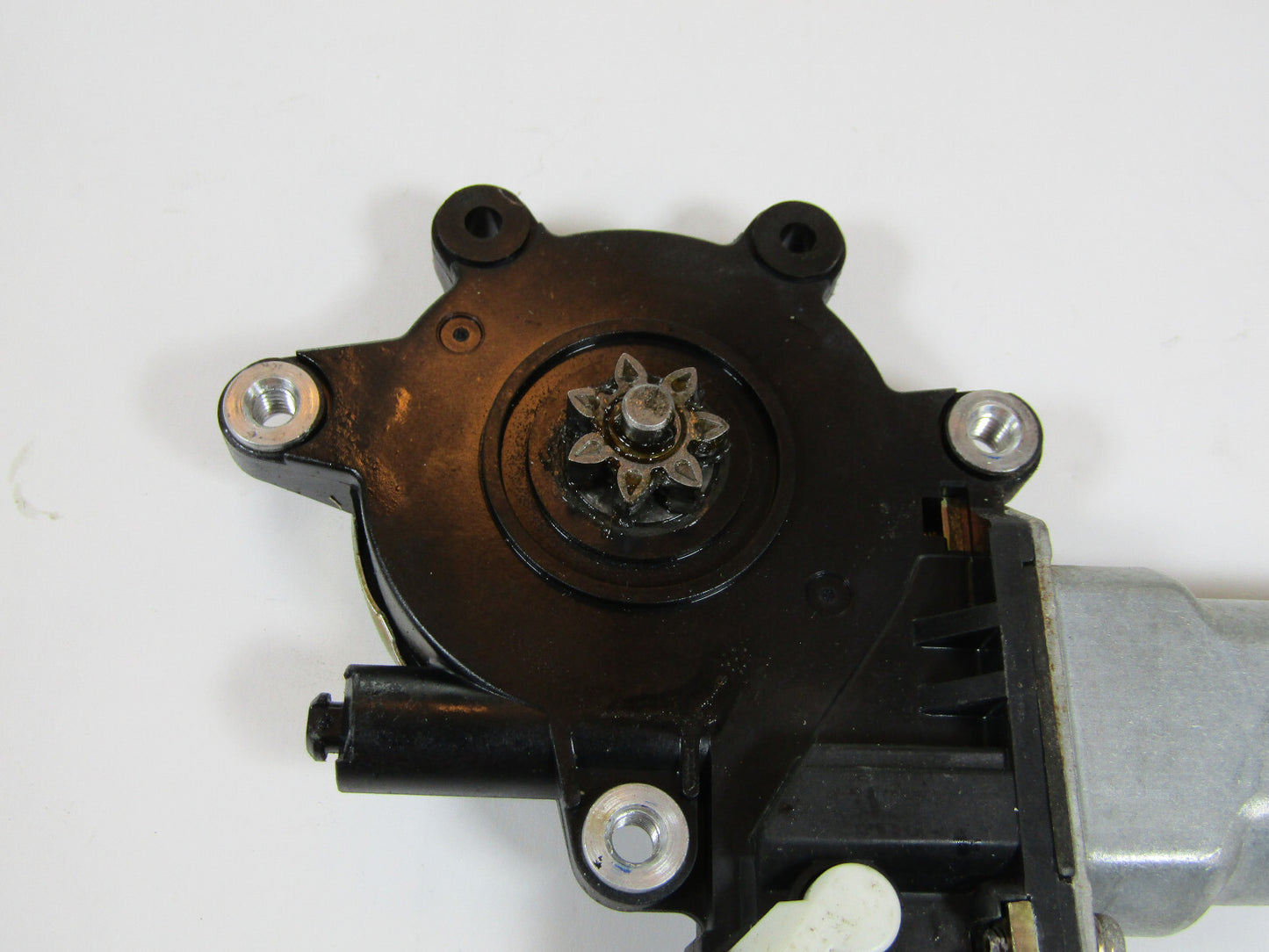 2005-2009 Subaru Legacy Outback Front Right-Side Window Motor OEM