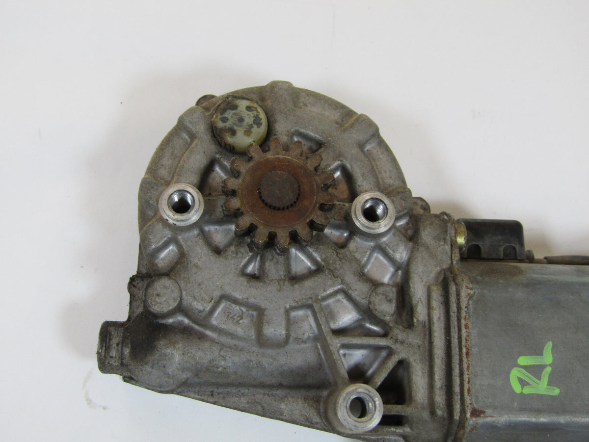 1994-1995 Land Rover Discovery Left Rear Power Window Motor OEM 680-23704-3