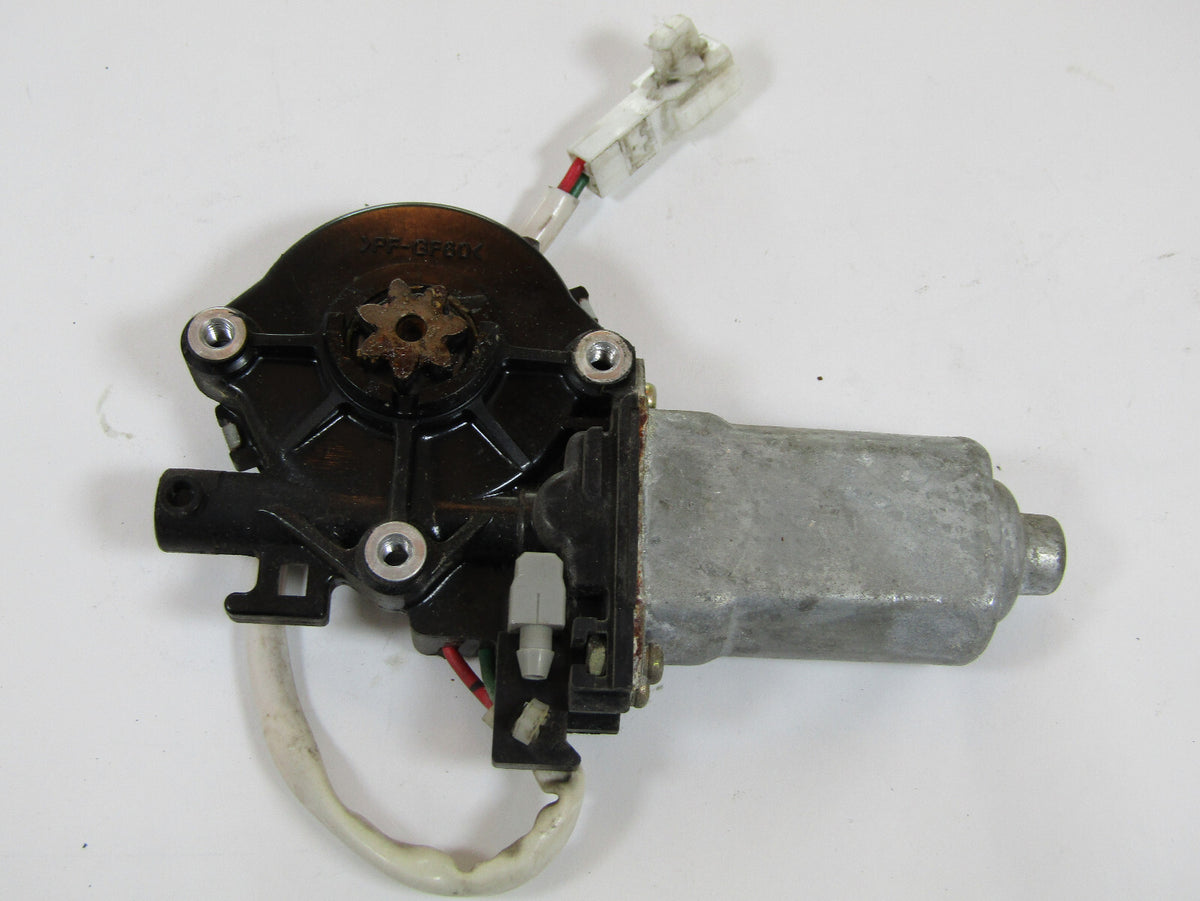 1996-2002 Toyota 4Runner Rear Right Power Window Motor OEM 85710-35110