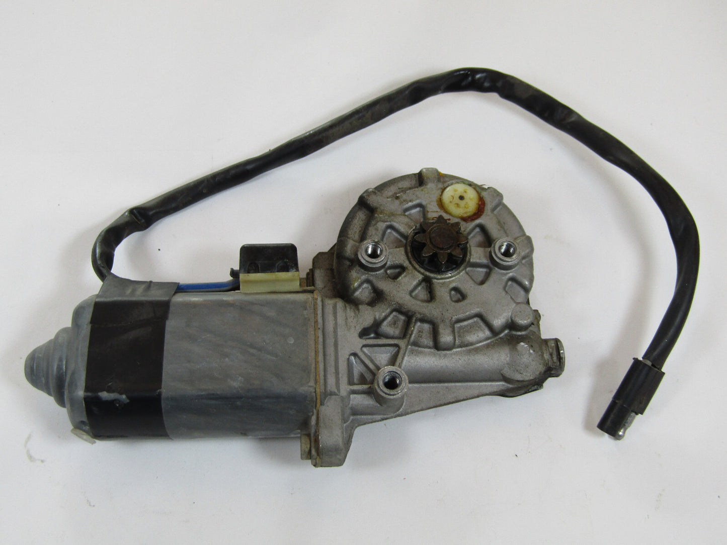 1994-1995 Land Rover Discovery Right Side Front (Lhd) Power Window Motor OEM