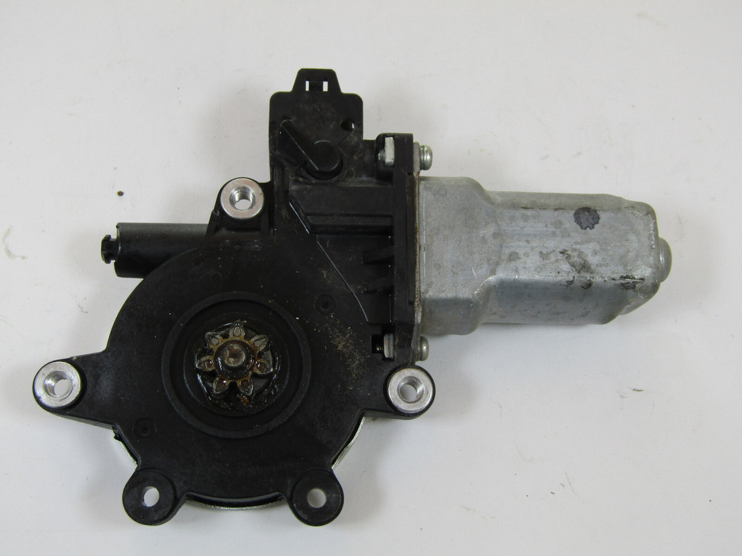 2005-2009 Subaru Outback Front Left Power Door Window Motor OEM
