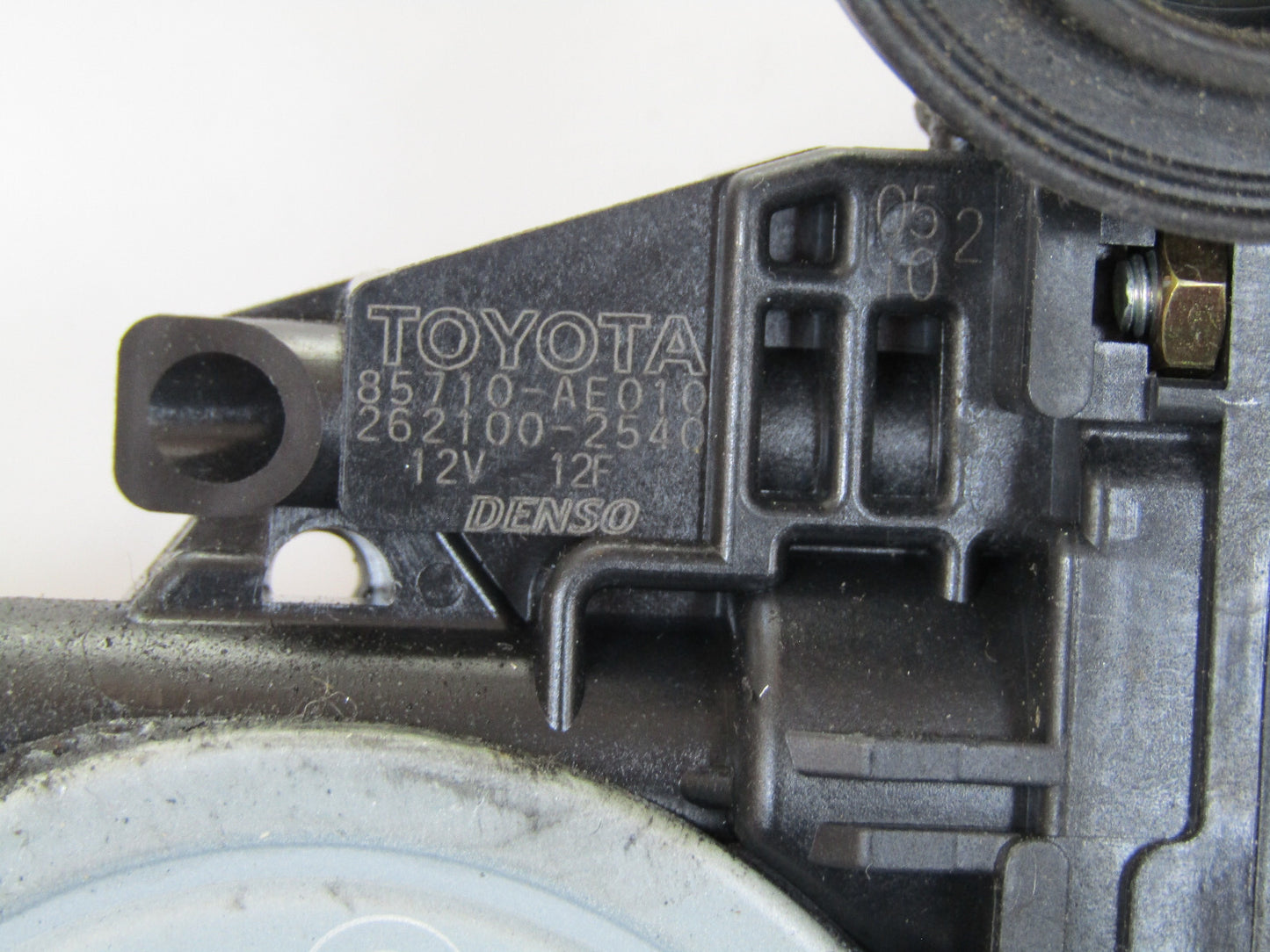 2005-2010 Toyota Sienna Right Front Window Motor OEM