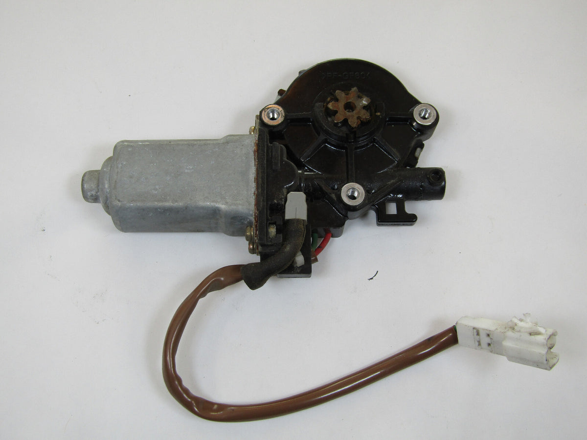 1996-2002 Toyota 4Runner Left Rear Window Motor OEM 85720-35080