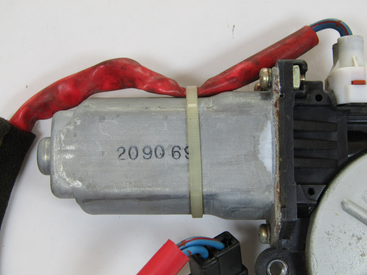 2002-2007 Subaru Impreza Left Front Power Window Motor OEM