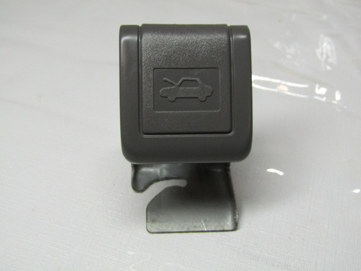 01-07 Toyota Sequoia Hood Under Dash Release Pull Opener Lever OEM 53601-01020