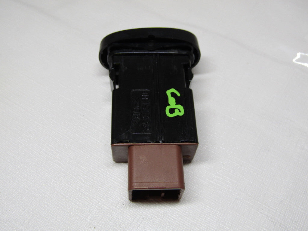 2001-2007 Toyota Sequoia 2000-2006 Tundra Right Heated Seat Switch