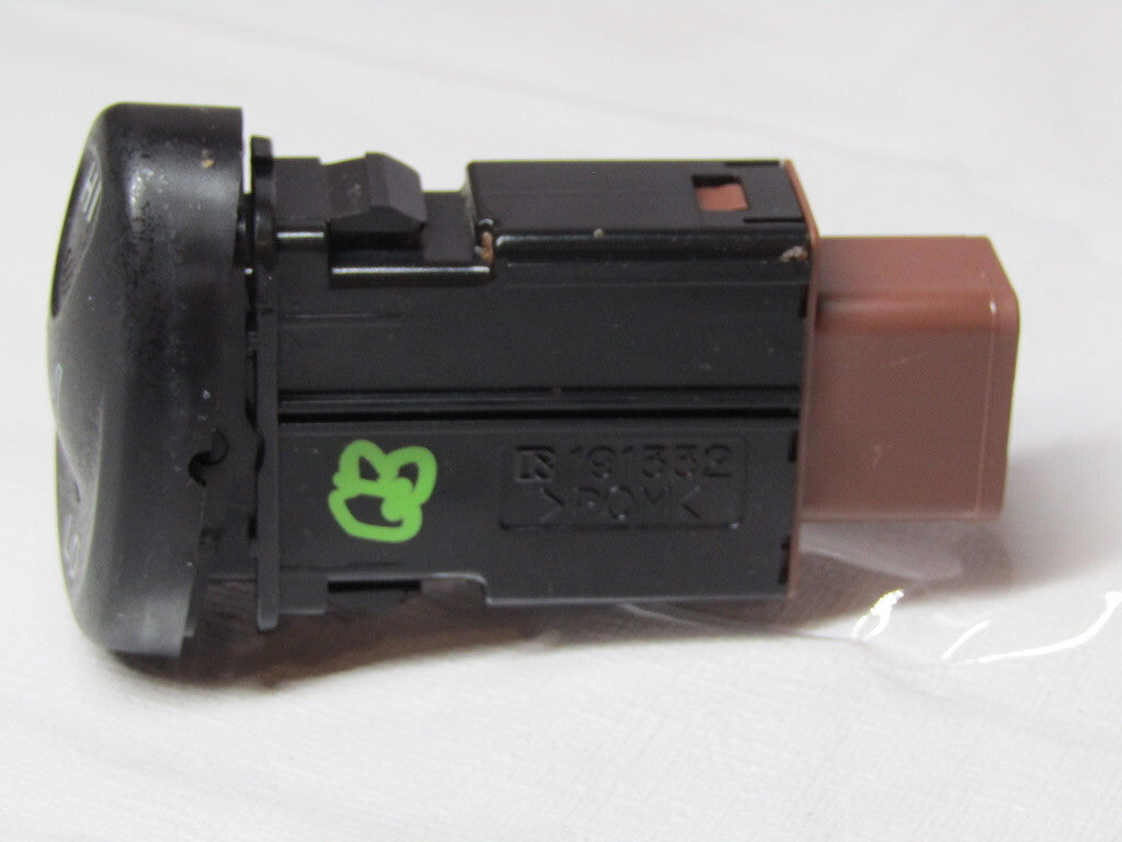 2001-2007 Toyota Sequoia 2000-2006 Tundra Right Heated Seat Switch OEM