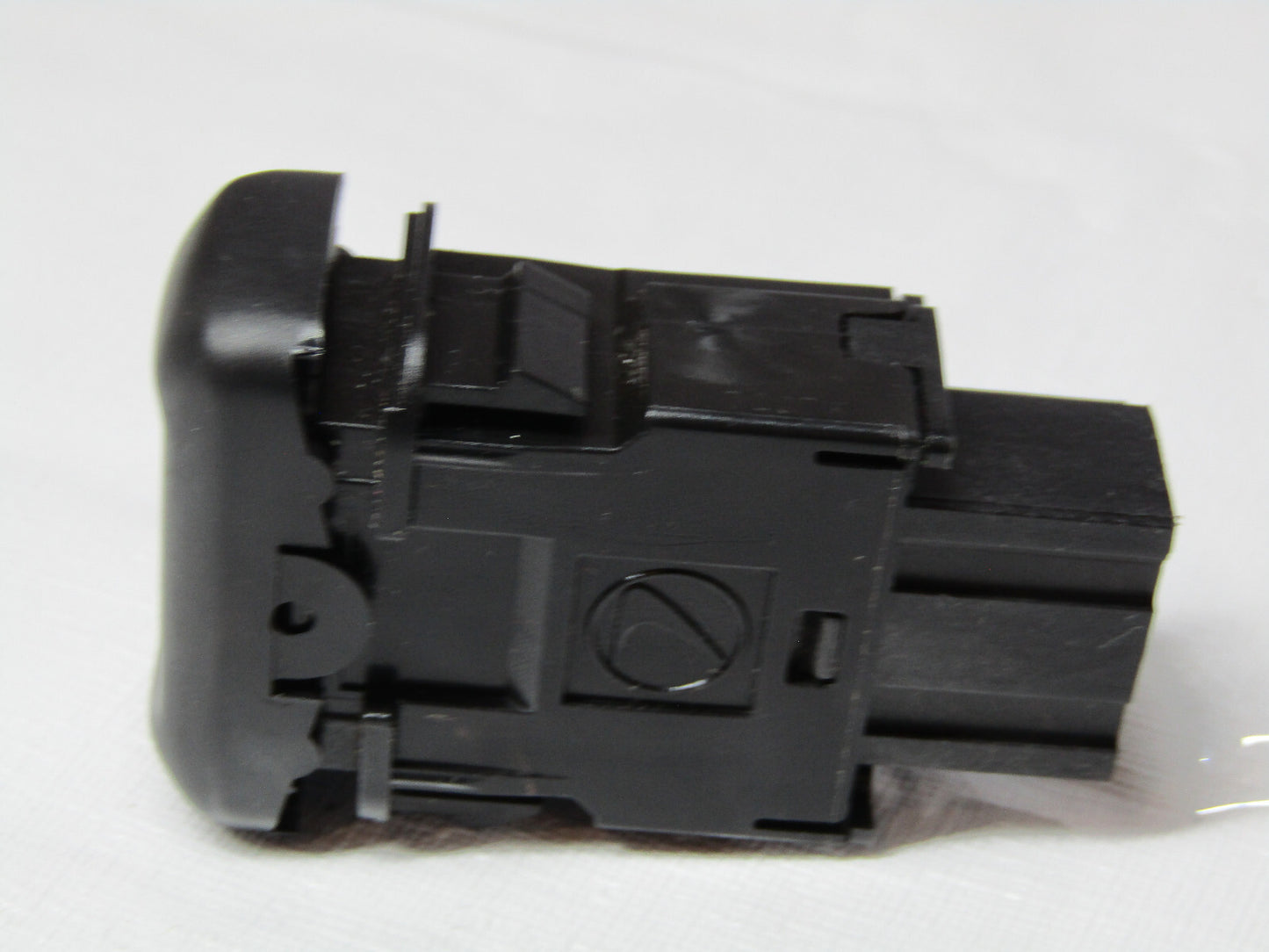 1998-1999 Subaru Legacy Outback Right Seat Heater Warmer Switch OEM