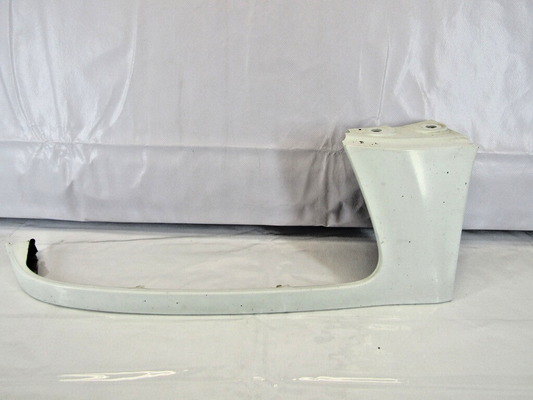 2003-2005 Subaru Forester Front Right Headlight Filler Fender Extension Trim