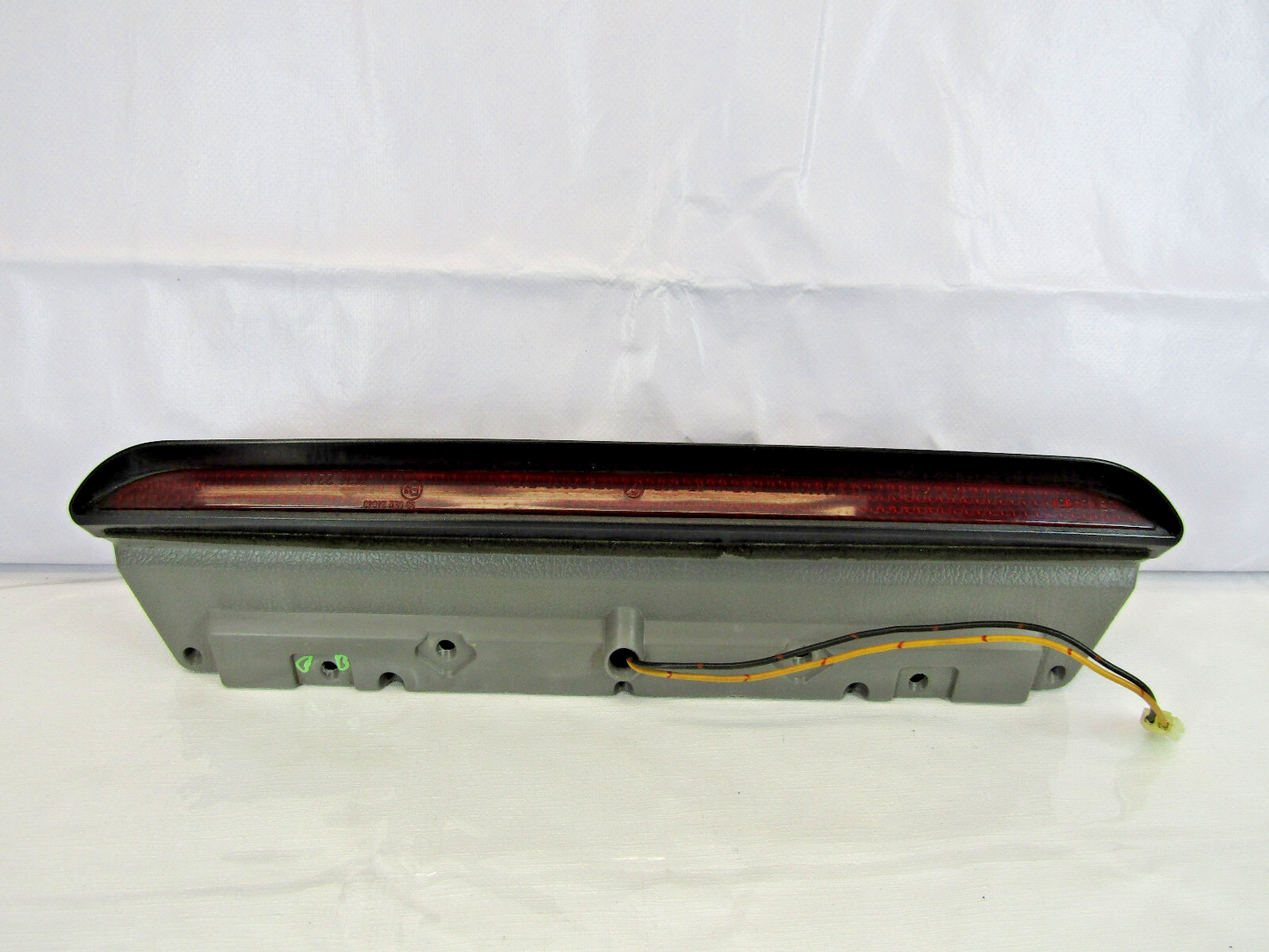 2003-2005 Subaru Forester High Mount Third Brake Light Lamp Gray Assembly OEM