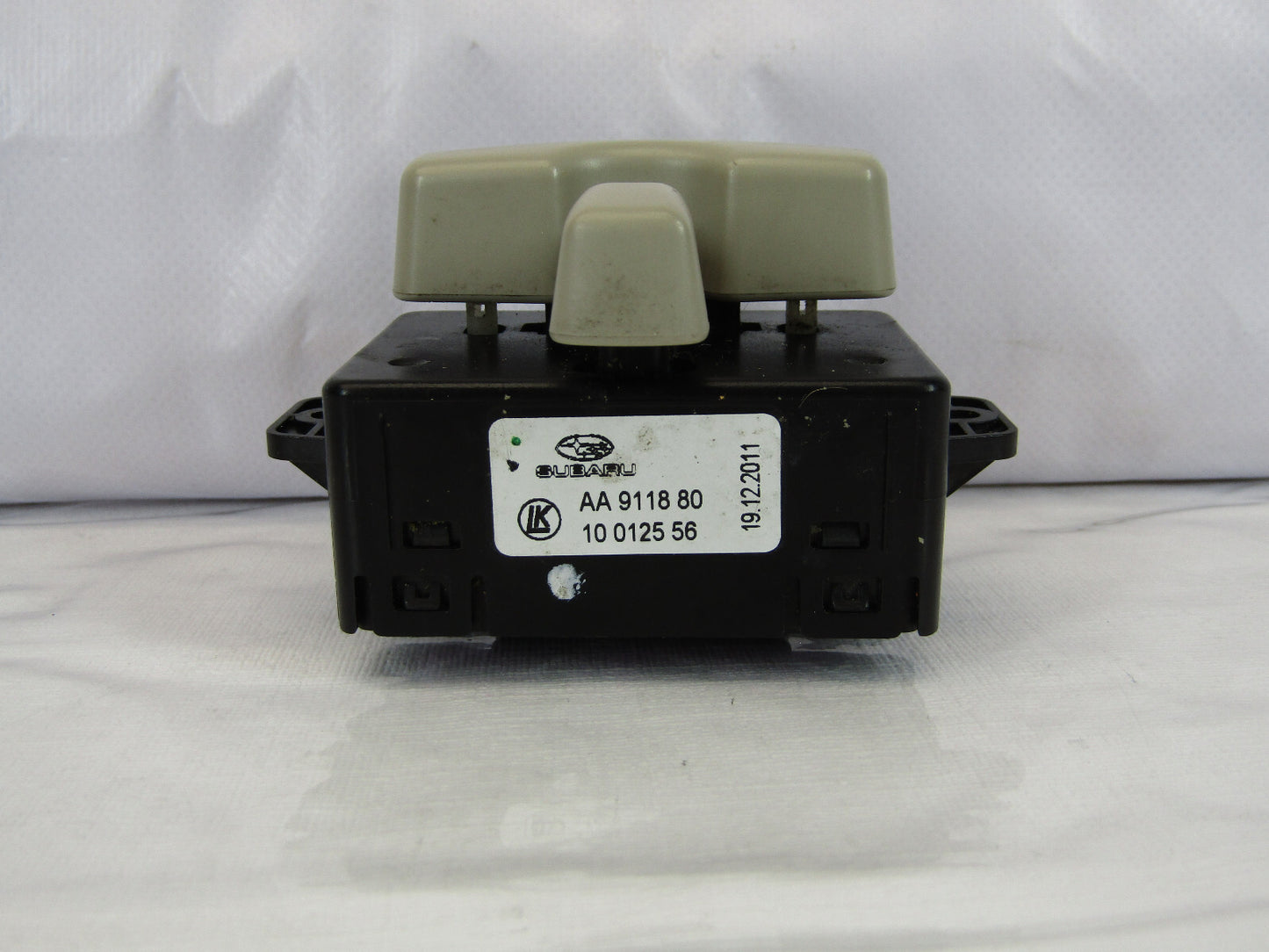 2010-2014 Subaru Outback Left Seat Control Switch Beige AA911880 OEM