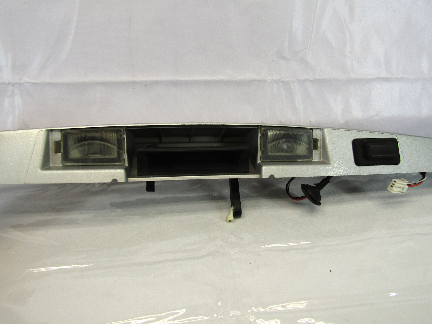 2005-2010 Jeep Grand Cherokee Limited Liftgate Hatch Handle Silver Psb Trim OEM