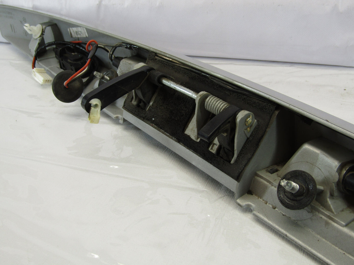 2005-2010 Jeep Grand Cherokee Limited Liftgate Hatch Handle Silver Psb Trim OEM
