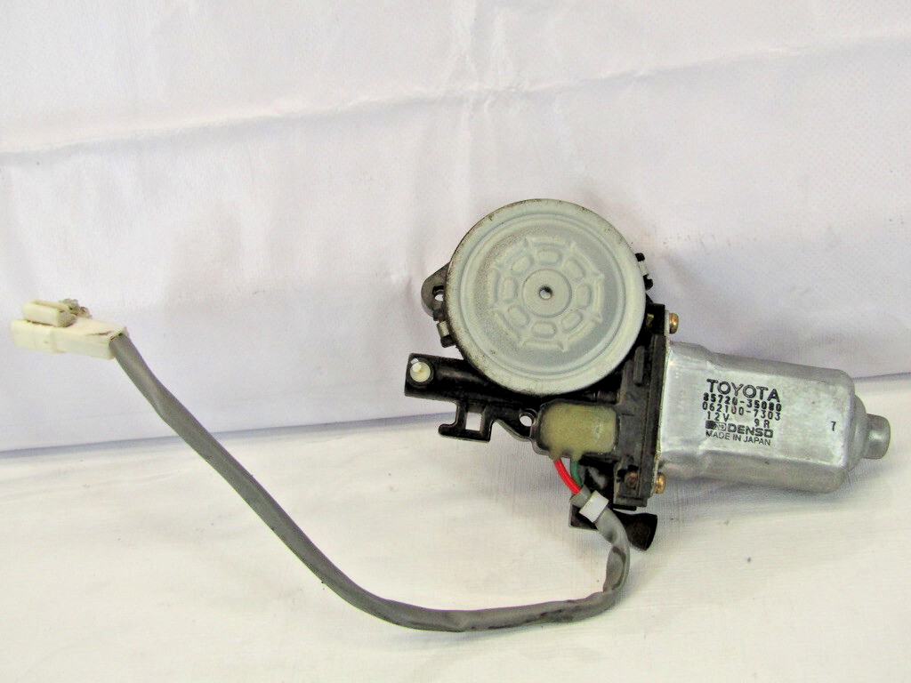 1996-2002 Toyota 4Runner Left Rear Window Motor OEM